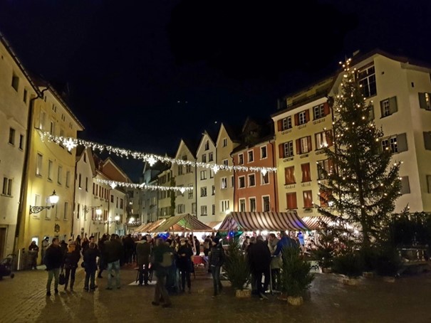 WEIHNACHTSMARKT CHUR