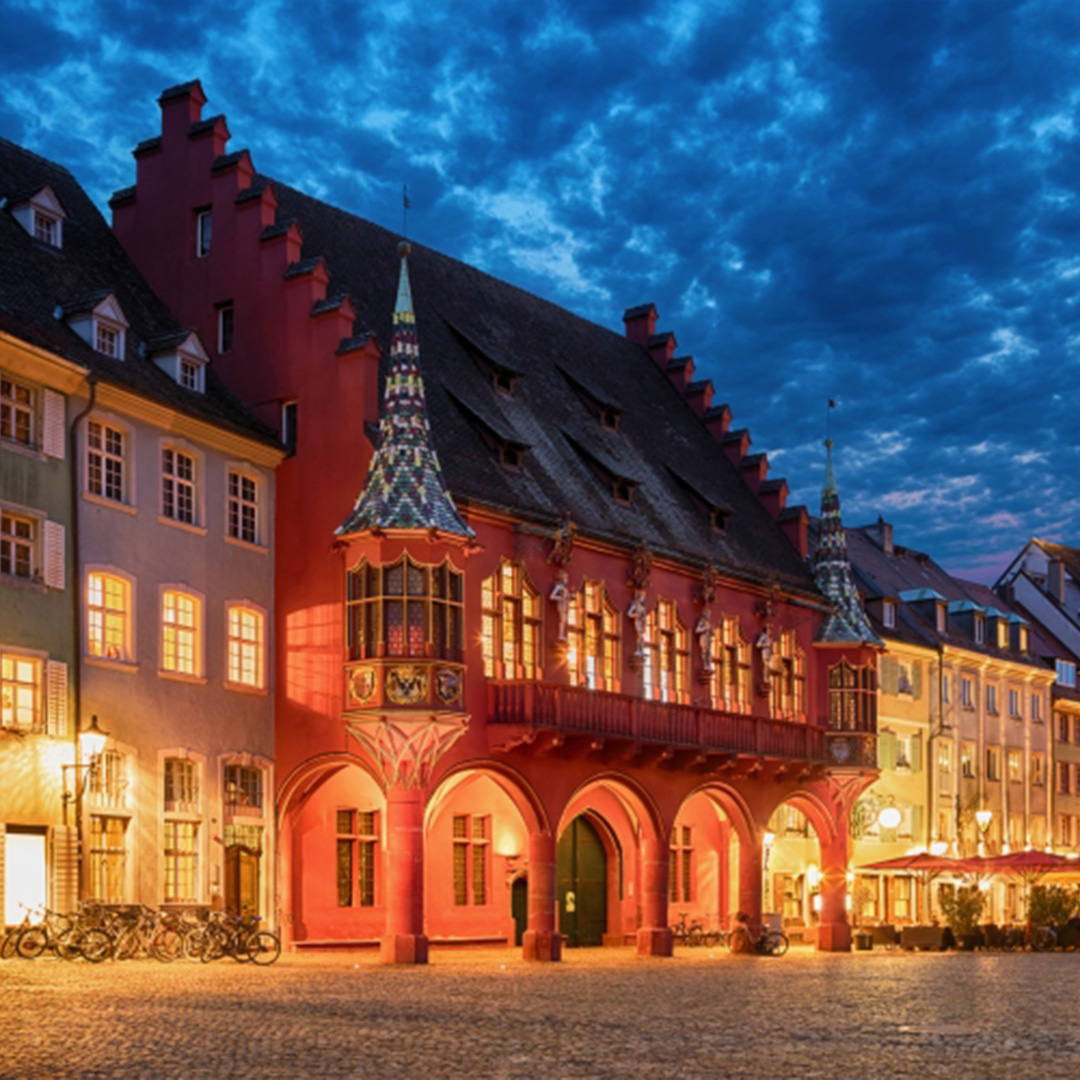 WEIHNACHTSMARKT FREIBURG IM BREISGAU