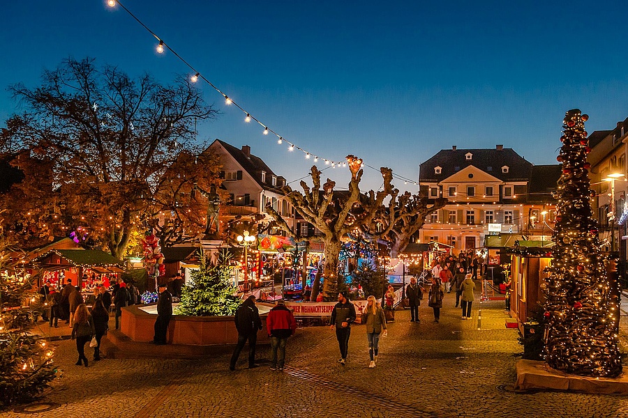 WEIHNACHTSMARKT RÜDESHEIM